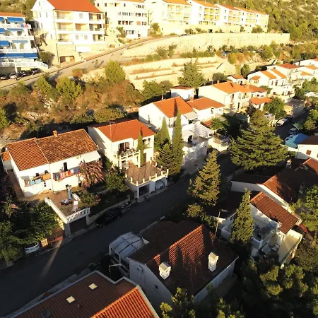 The Sea Apartament