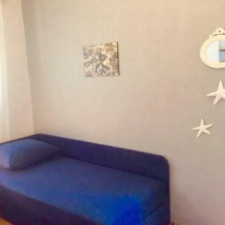 The Sea Apartment *