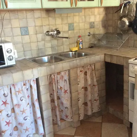The Sea Apartment Drage