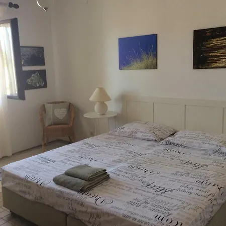 The Sea Apartment Drage